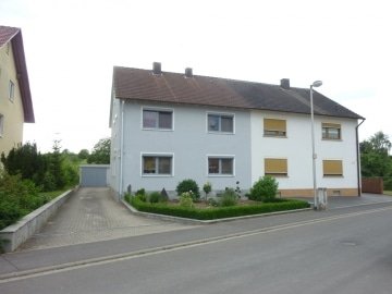 Großes Wohnhaus auch für mehrer Generationen, 97440 Werneck / Schraudenbach, Einfamilienhaus